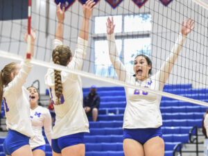Morgantown High volleyball team wins Region I tourney to qualify for states